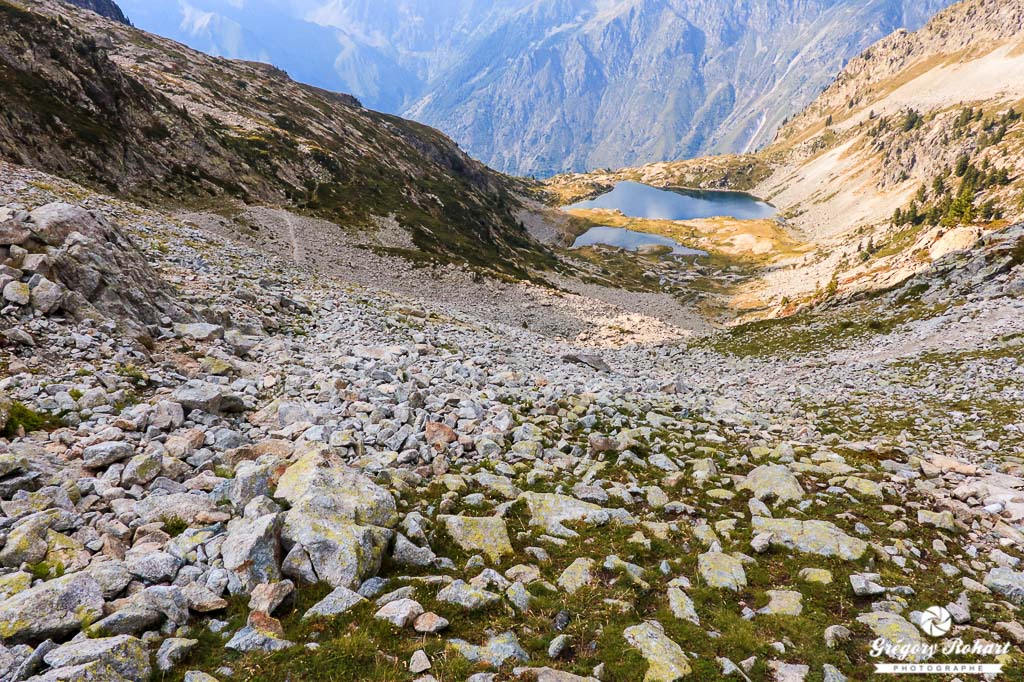 Lacs de Pétarel en vue pour poser le bivouac Lacs de Pétarel en vue pour poser le bivouac