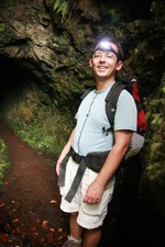 Renato, le guide à la sortie d'un tunnel