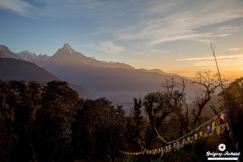 Lever de soleil sur le Machhapuchhare