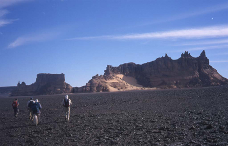 Au-dessus de l’oued Tin Tamal Barat, le 17 février 2002 Au-dessus de l’oued Tin Tamal Barat, le 17 février 2002