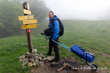 Au col de la Ruchère en Chartreuse. Après 4h00 de pluie, on ne peut pas dire que je sois au sec