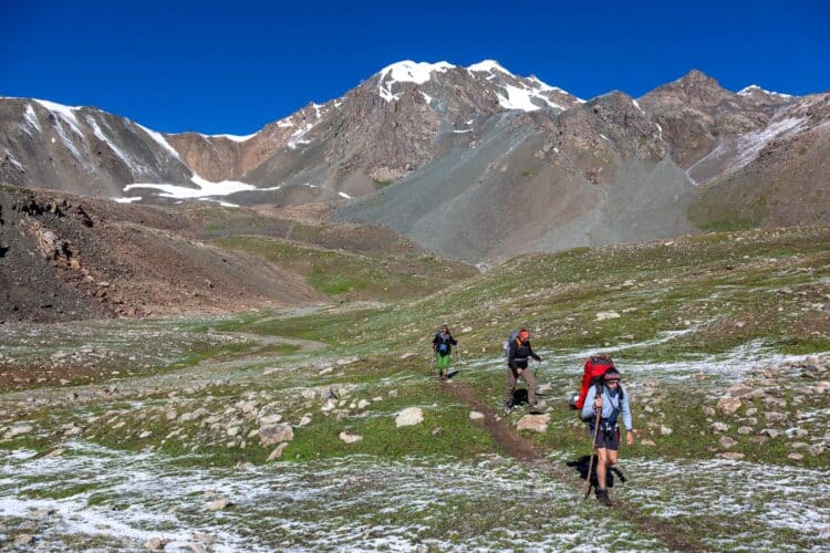 Vallée Altyn Arashan, Trekking dans les Tian-Shan du Terskey Alatoo