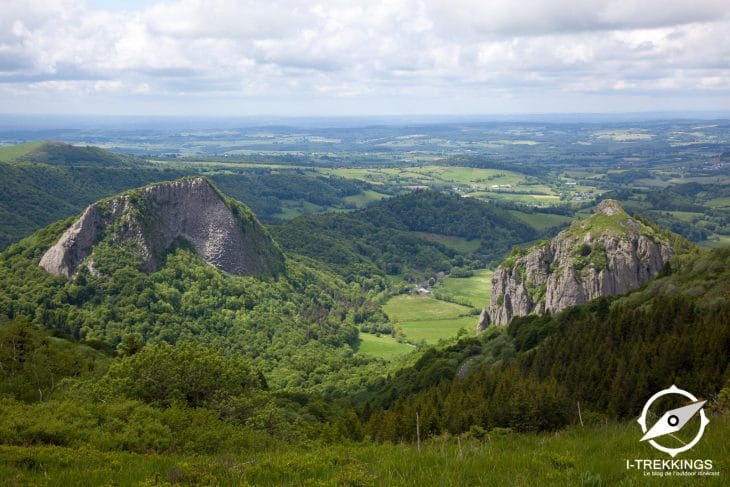 Roches Tuilière et Sanadoire, GR30, tour des lacs d'Auvergne