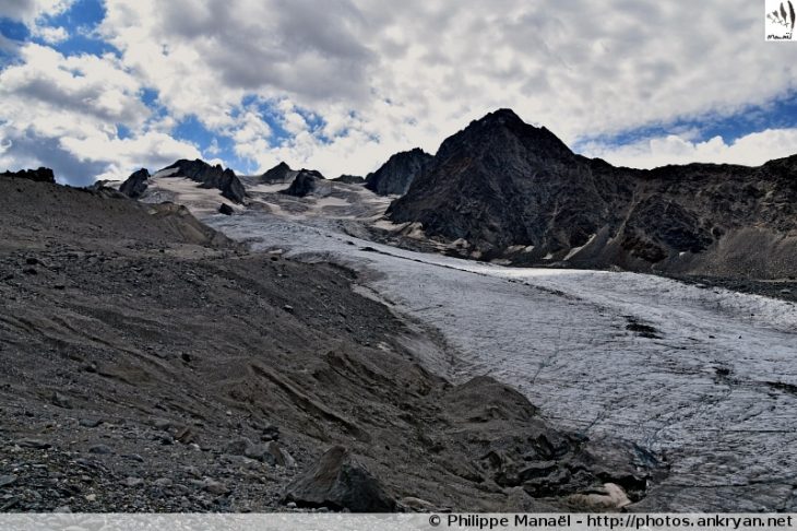 Branche descendante du glacier de Gébroulaz (Massif de la Vanoise, Savoie)