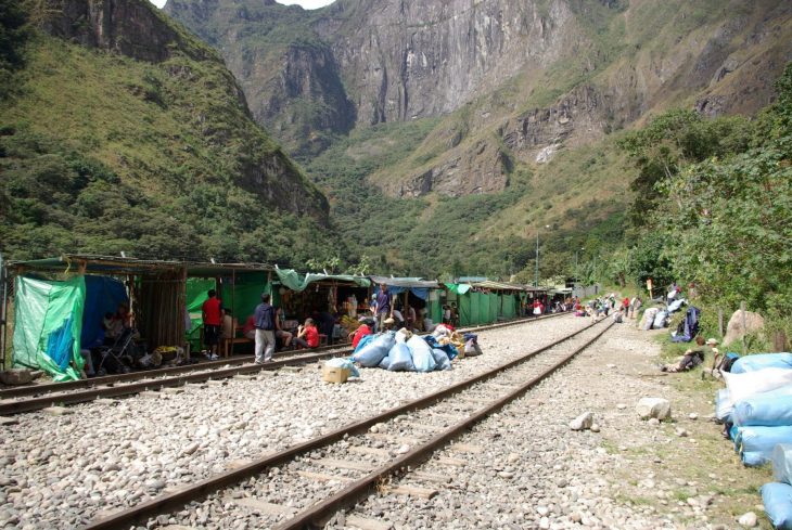 Ligne de chemin de fer pour le Machu Picchu