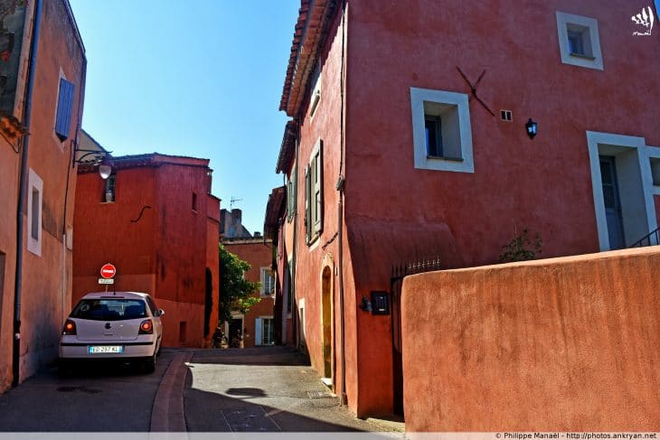 Maisons d'ocre à Roussillon-en-Luberon