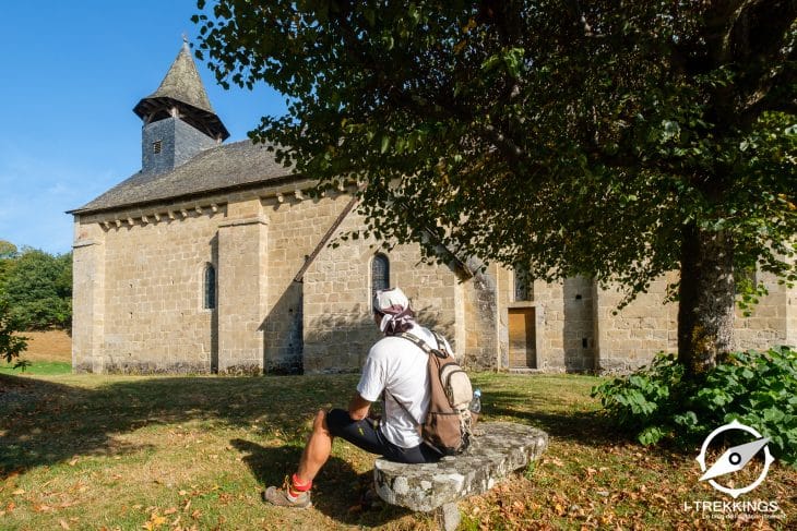 Eglise Sainte-Radegonde, randonnée dans la Haute Vallée de la Dordogne