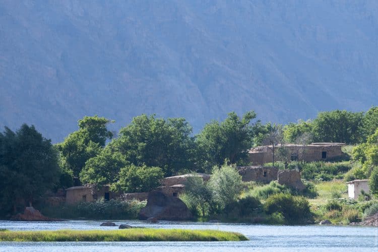 Grande traversée du Pamir - village de Jizev