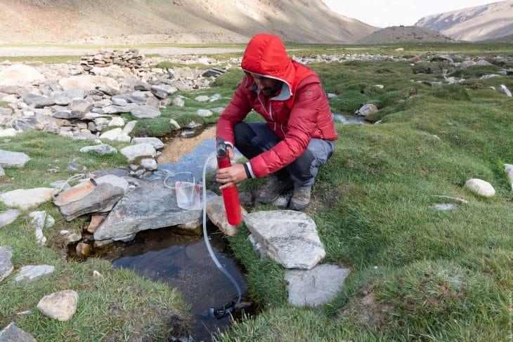 Pamir, filtrer l'eau