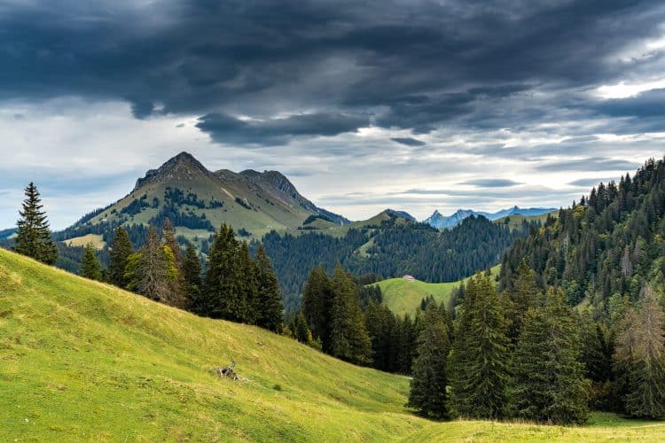 Préalpes fribourgeoises, Week-end randonnée aux Paccots