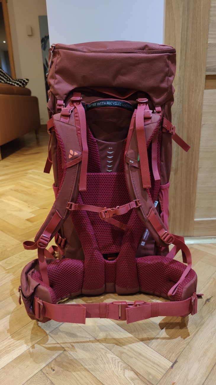 Les bretelles ajustables du sac à dos Vaude Astrum Evo 55+10