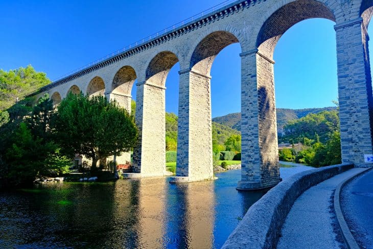 Pont-aqueduc de Galas (Fontaine-de-Vaucluse)