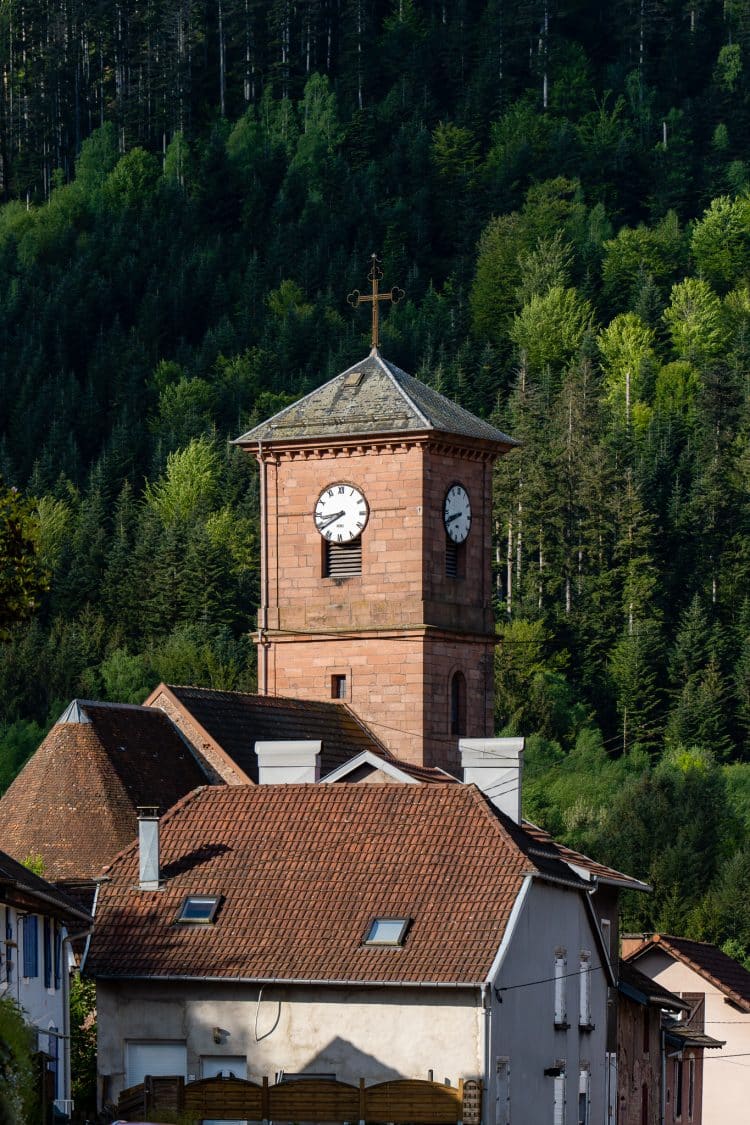 Eglise d'Allarmont, GR® de Pays de la Déodatie (boucle Nord)