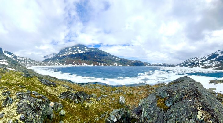 Le soleil revient, Traversée du Jotunheimen à pied