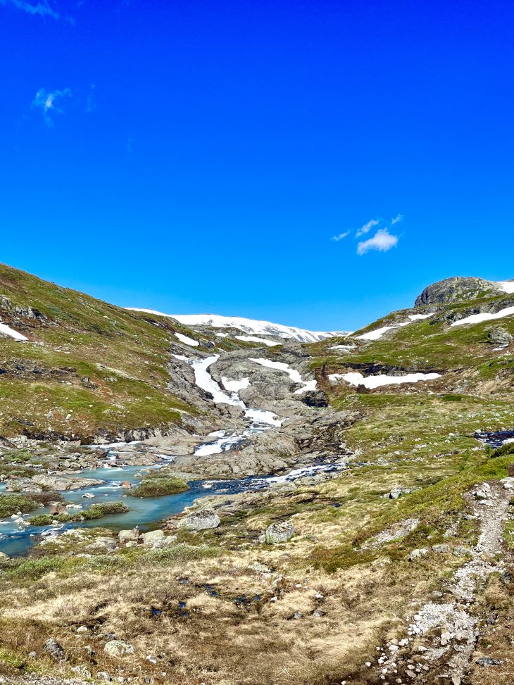 De l'eau à tous les étages De l'eau à tous les étages, Traversée du Jotunheimen à pied