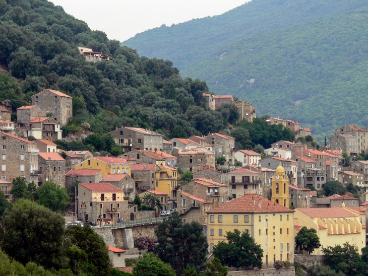 Olmeto, Mare e monti sud