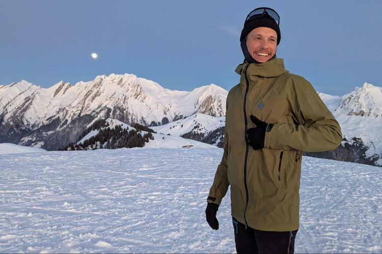 Vue d'ensemble de la veste Black Diamond HighLine Stretch Shell