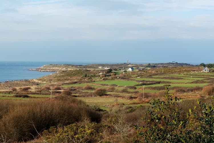Cap Lévi - Entre côte fragiles, petits hameaux granitiques et bocages