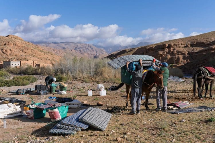 Départ imminent du j2, Randonnée dans la Vallée des Roses (Maroc)