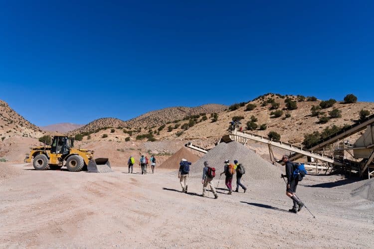 Piste en plein travaux, Randonnée dans la Vallée des Roses (Maroc)