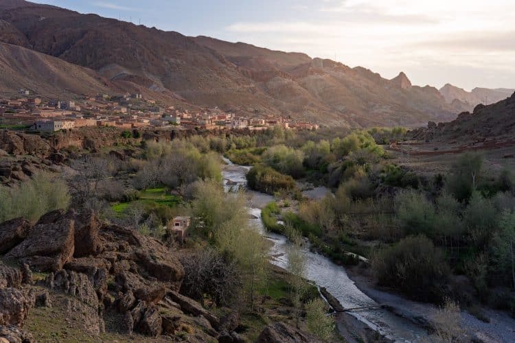Boutaghrar, Randonnée dans la Vallée des Roses (Maroc)