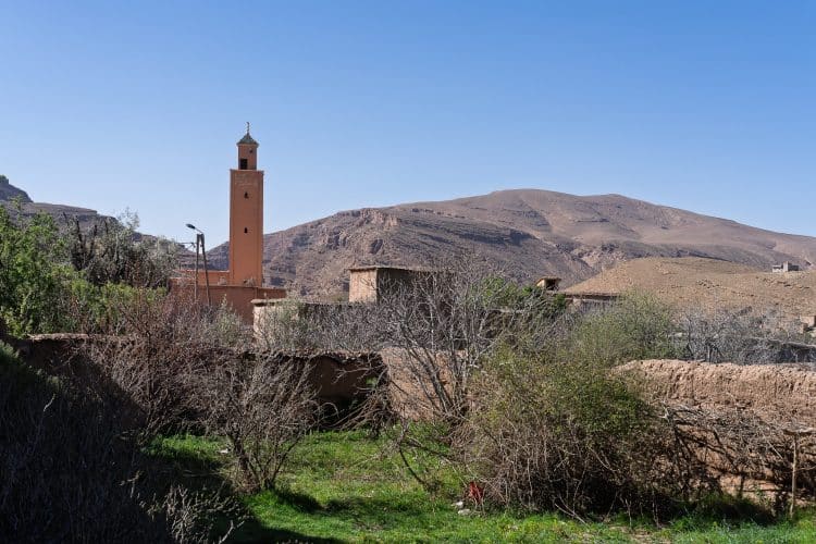 Allemdoun, Randonnée dans la Vallée des Roses (Maroc)