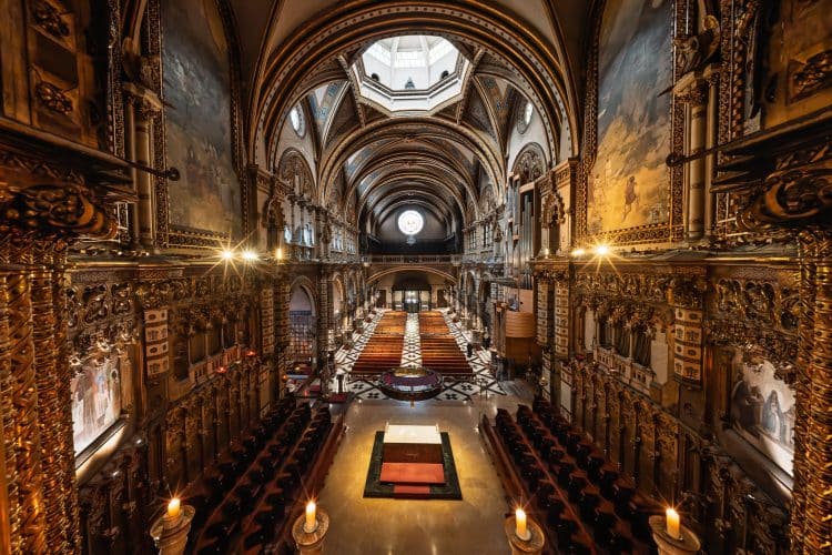 Basilique de Montserrat, Catalogne