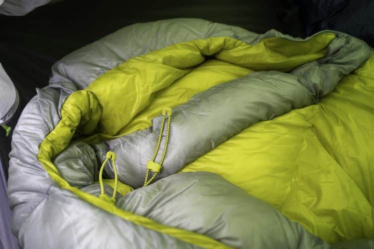 sac de couchage rab mythic 400