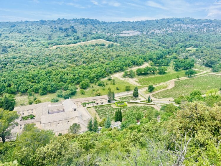 Abbaye de Gordes, Trail du Vercors au Ventoux