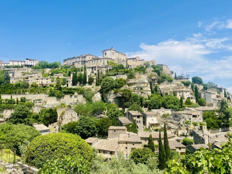 Gordes de l'extérieur, Trail du Vercors au Ventoux