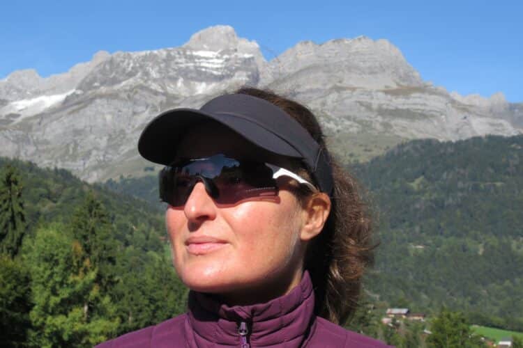 Oakley Cybr Zero Clear To Black Iridium Photochromic,Cybr Zero