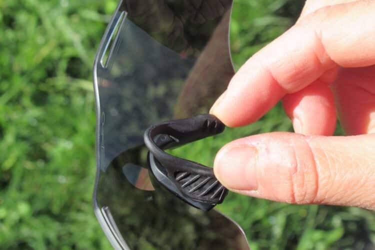 Plaquettes de nez souples et adhérentes des Cybr Zero