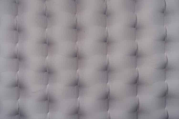 Texture et couture membrane externe - Face du dessous, Test Matelas Rab Ultrasphere 4.5