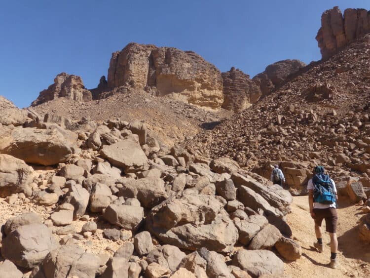 Montée sur le plateau des Ajjers