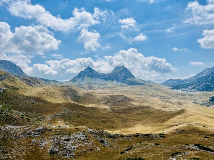 Au coeur du Durmitor, Transdinarica à vélo