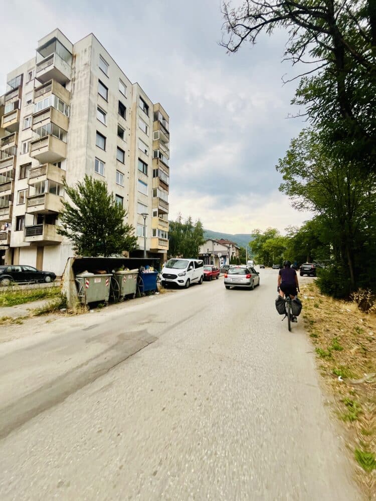 Changement d'ambiance, Transdinarica à vélo