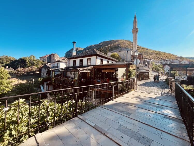 Mostar, TransDinarica à vélo
