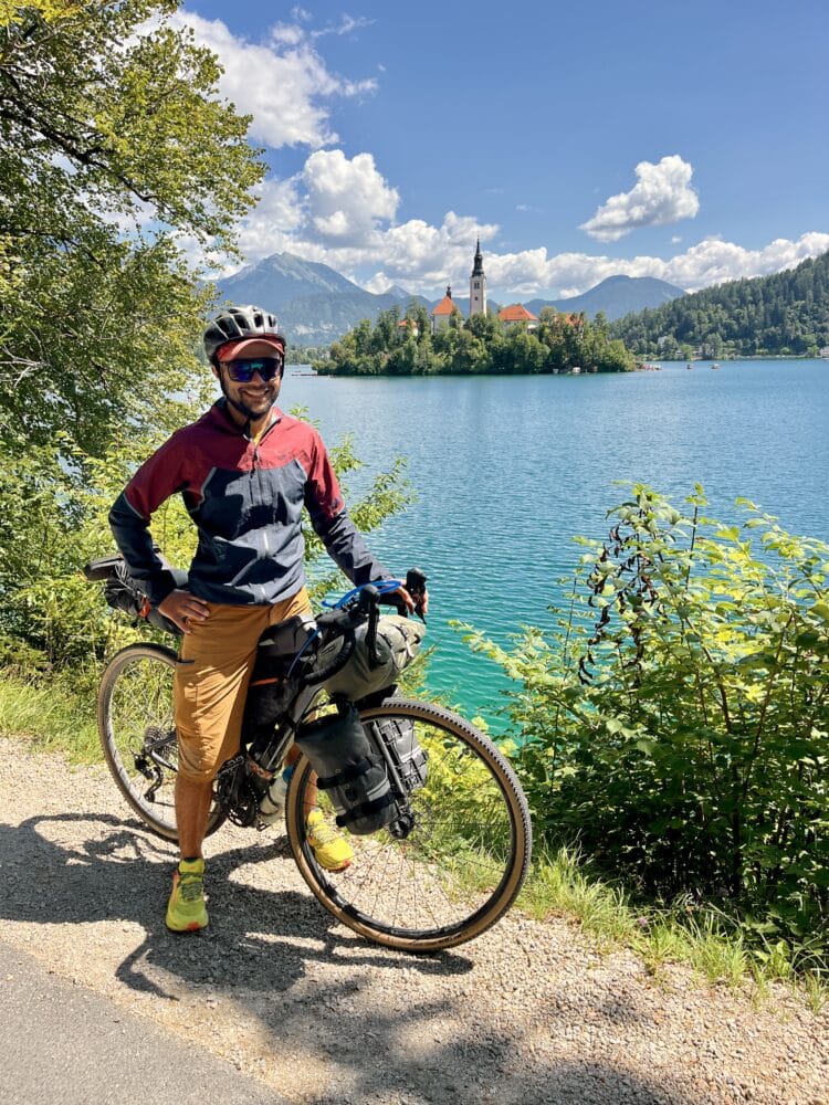 Le lac de Bled, Transdinarica à vélo