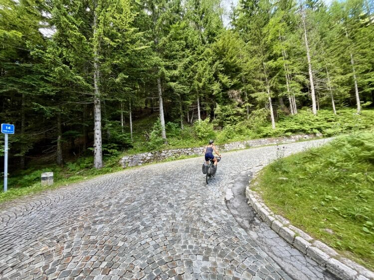 ascension du col du Vršič, Transdinarica à vélo