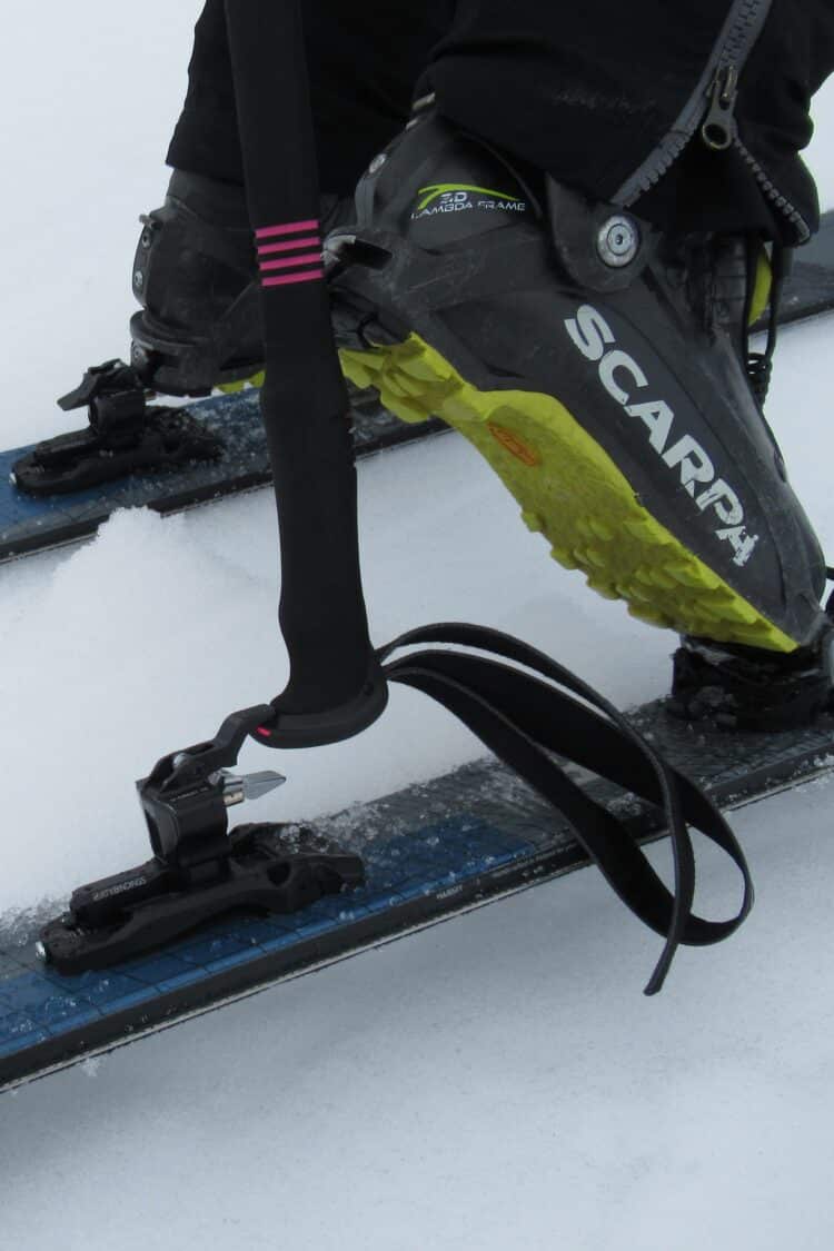 Manip cales avec les bâtons Komperdell Contour Titanal 2 Foam