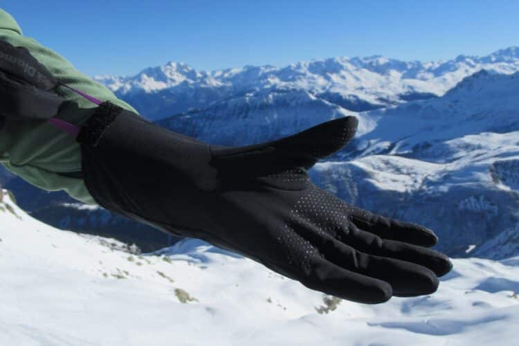 Sous-gant avec petite sangle des Helio Tour