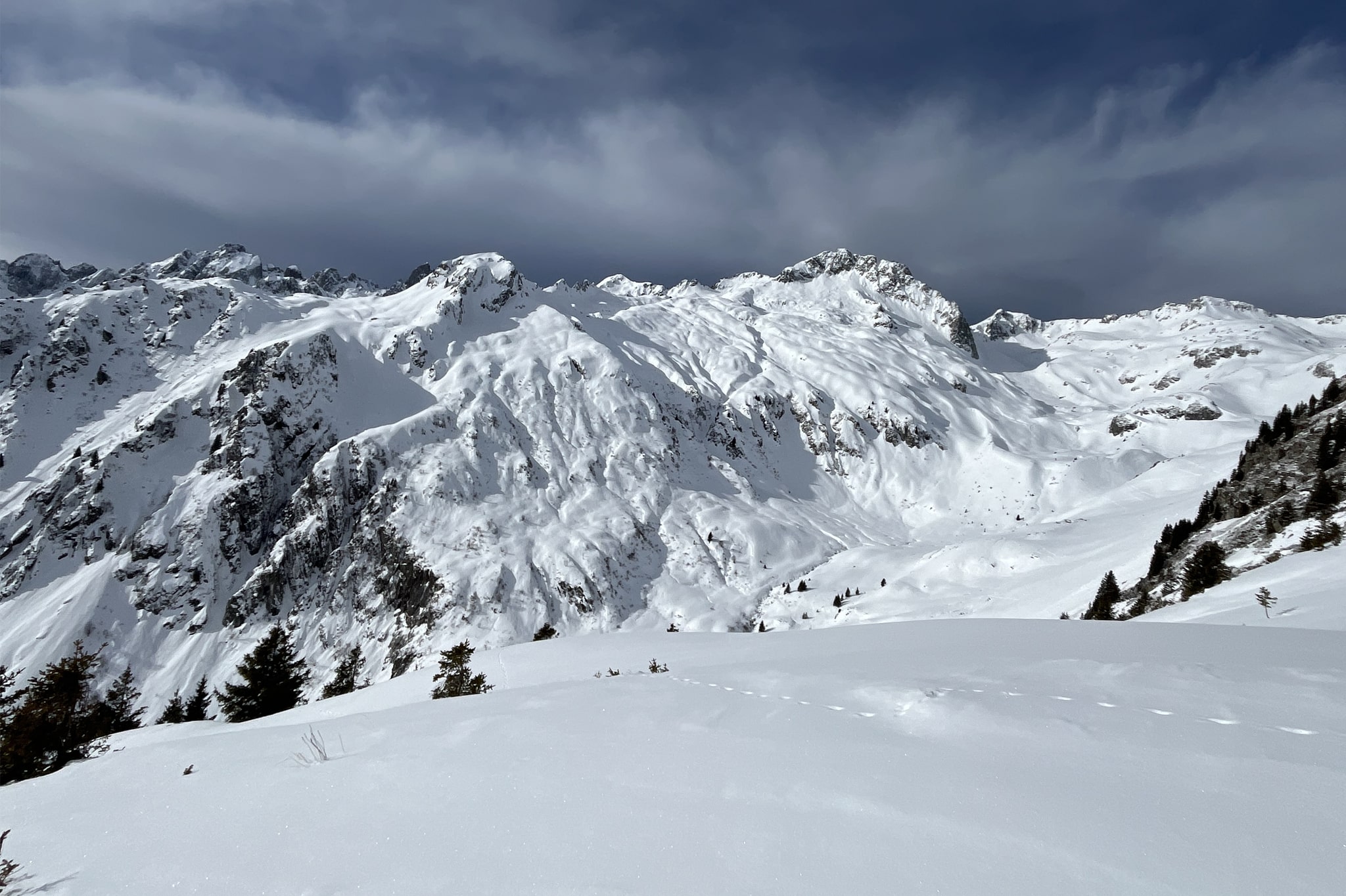 Mini-raid facile à ski de randonnée en Lauzière
