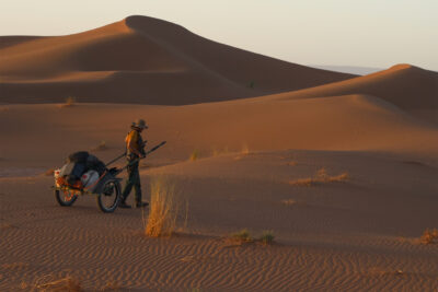 550 km à pied dans le Sahara marocain