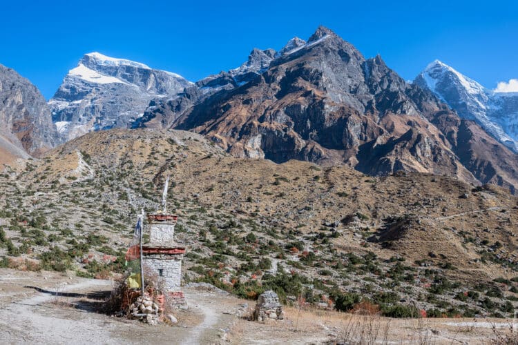 Népal : trek de Naar et Phu