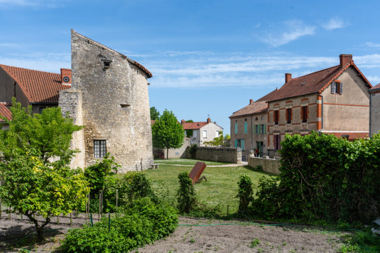 Charroux