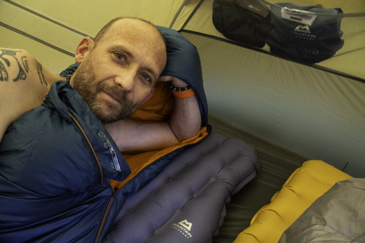 matelas mountain equipment mirrostat 7.0