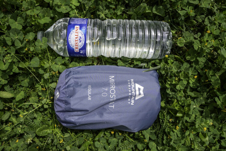 matelas mountain equipment mirrostat 7.0