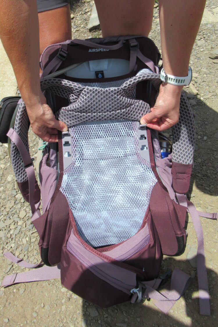Système de réglage du dos du sac Osprey Sirrus 24