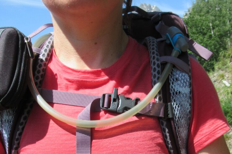 Plan B pour fixer la pipette sur le sac à dos Osprey