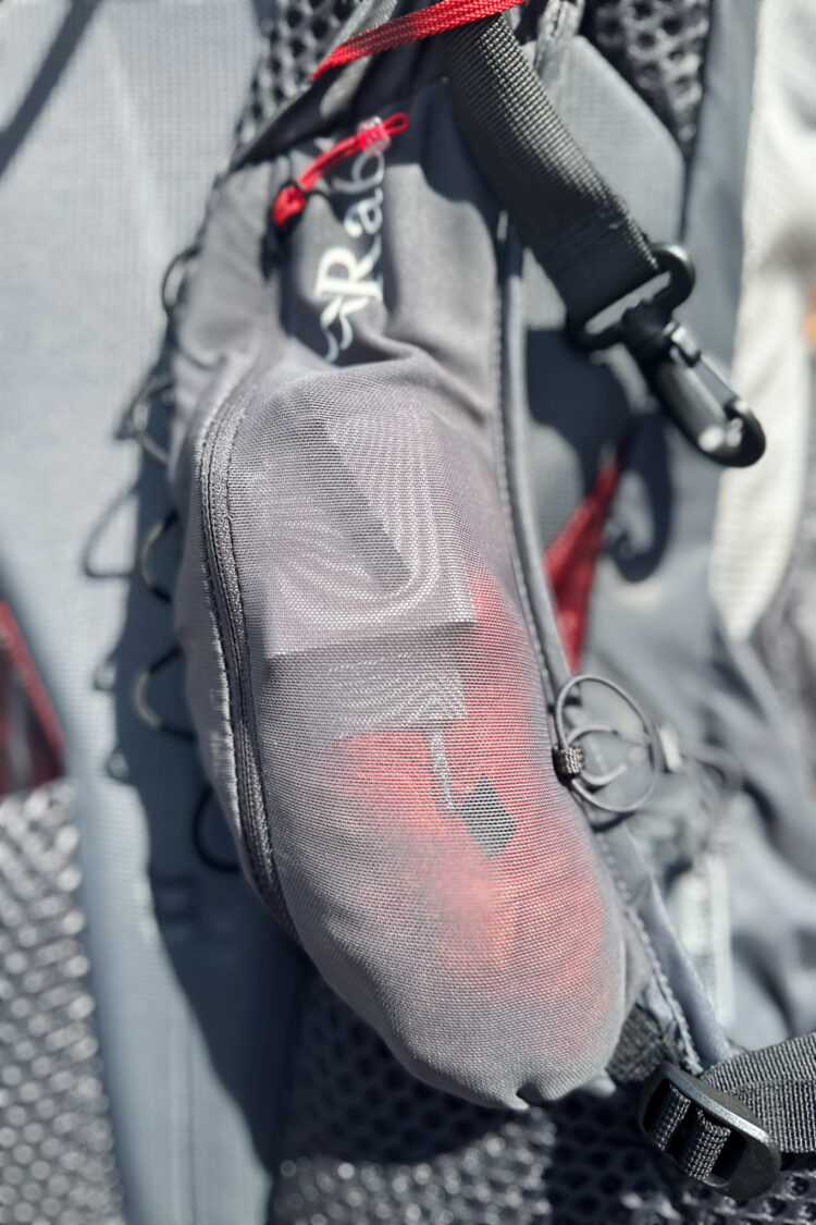 Poche bretelle, Test Sac à dos RAB Muon 40